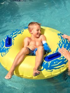 Enjoy your vacation with a broken arm